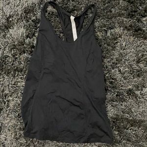 Black Lululemon workout tank